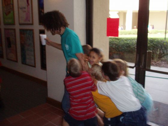 Pulling a heavy load
Jayce hauling our VBS 2006 class around the halls
