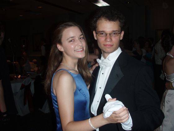 Stevie and Lynn at prom
