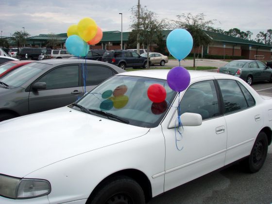 Stevie's birthday car
Brittany and I's balloon work on Stevie's birthday
