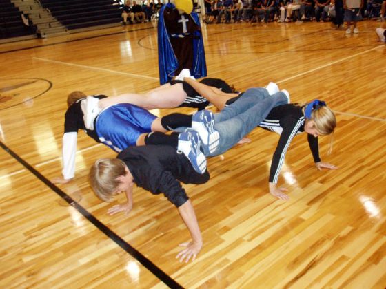 Four way push up
Peter, Kelsey, Amanda and Matt do a four way pushup for the pep rally, we came in second place
