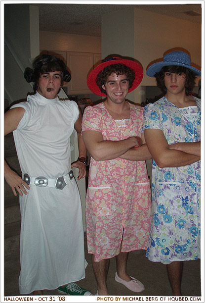 Dresses
Marsh as Princess Leia with Jon and Eddie who're dressed up as old ladies at Jayce's Halloween party
