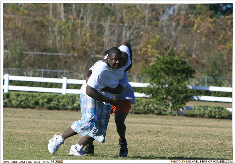 Riverside Fury scrimmage Nov26-08
This image is presized for Facebook and MySpace: you are [b]encouraged[/b] to share it!
If you are interested in obtaining a print-quality 10MP version, email michaelberg@hqubed.com for pricing info.
