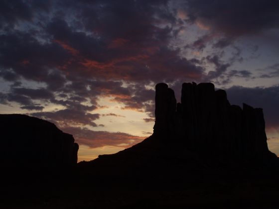 Monument Valley sunrise 2
