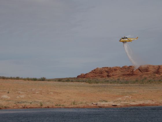 Lake Powell Firefighter training
A random helicopter flew over Lake Powell while we were taking a boat over to the arches
