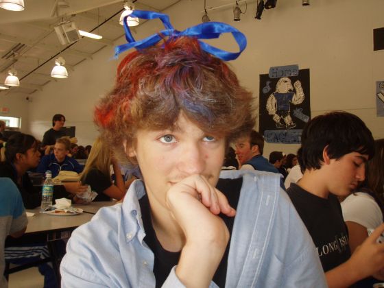 Spirit Day Bow
I dont remember how this one got on me (I think it was Brittany)

